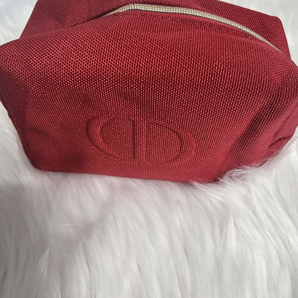Dior pouch
